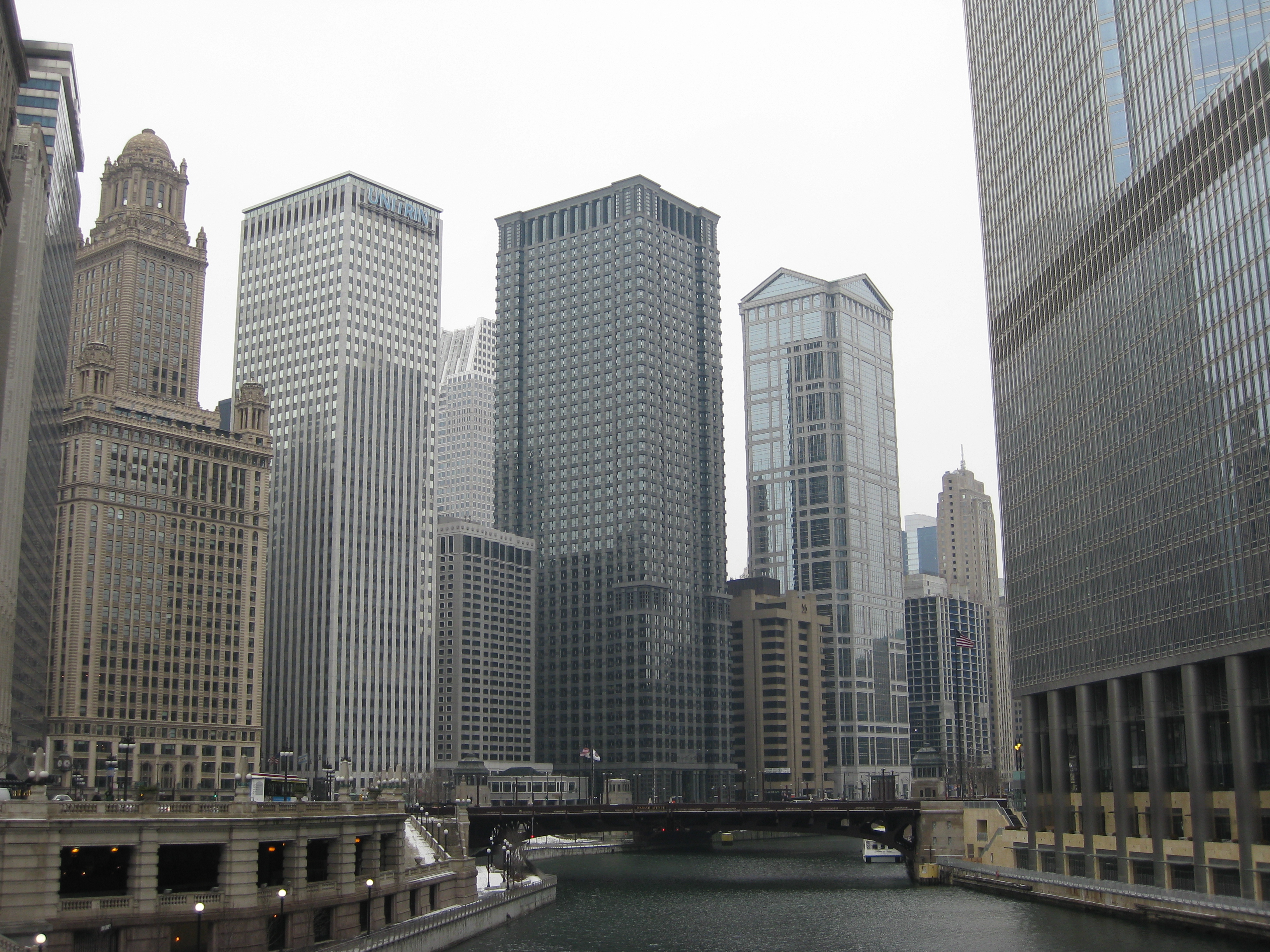 CHICAGO RIVER 